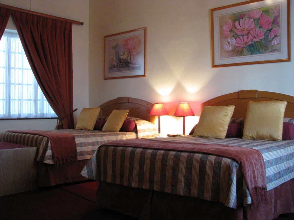 Laings Lodge Laingsburg Стая снимка
