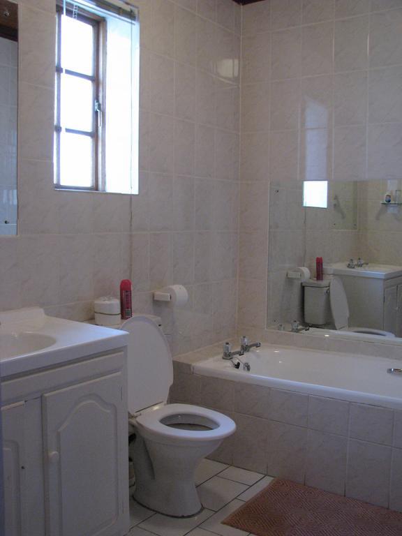 Laings Lodge Laingsburg Стая снимка